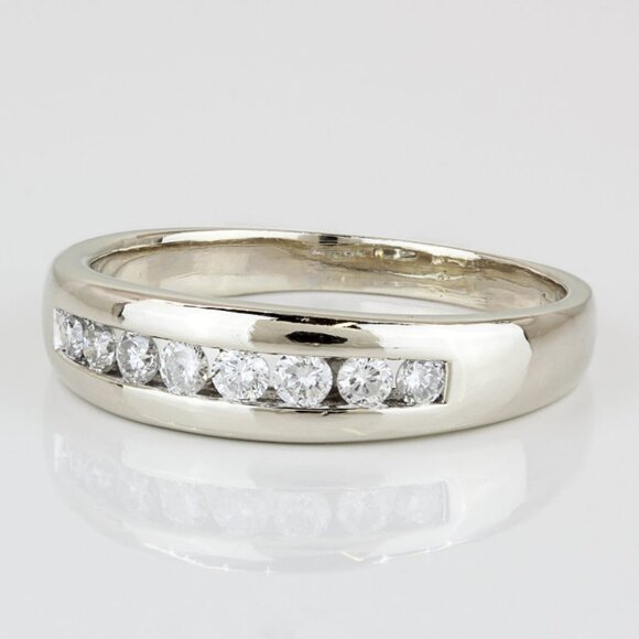 14k White Gold Diamond Anniversary/ Wedding Band Ring - Picture 2 of 7